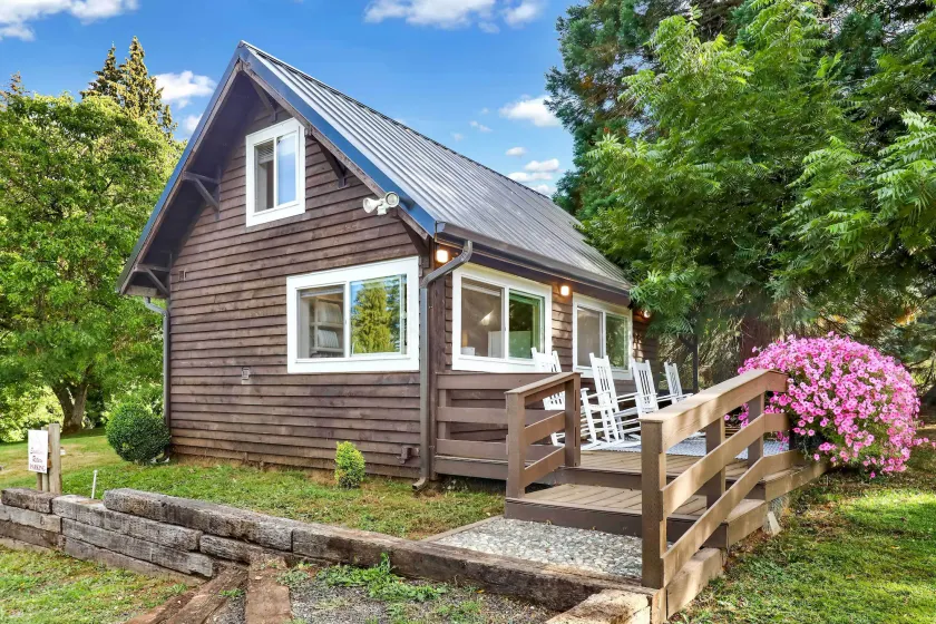 Cozy Ferndale Studio on 20-Acre Working Farm! - Image 1