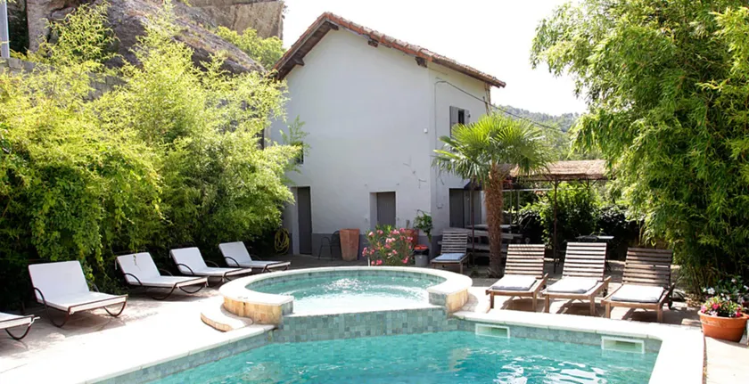 Hôtel la Fête en Provence - Image 1