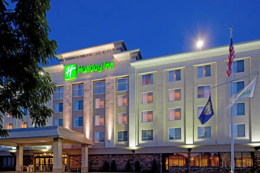 Holiday Inn Portsmouth by IHG - Image 1