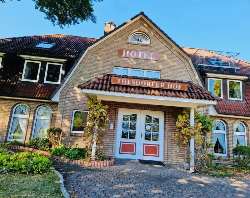 Hotel Thesdorfer Hof - Image 1