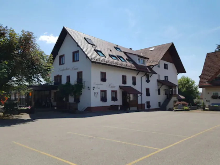 Landgasthaus Hotel Maien - Image 1