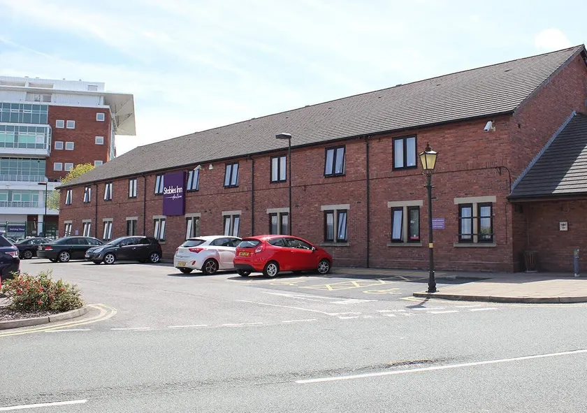 Stables Inn, Aintree - Image 1