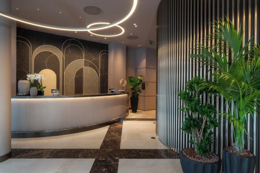 Crowne Plaza Milan City by IHG - Resepsjon