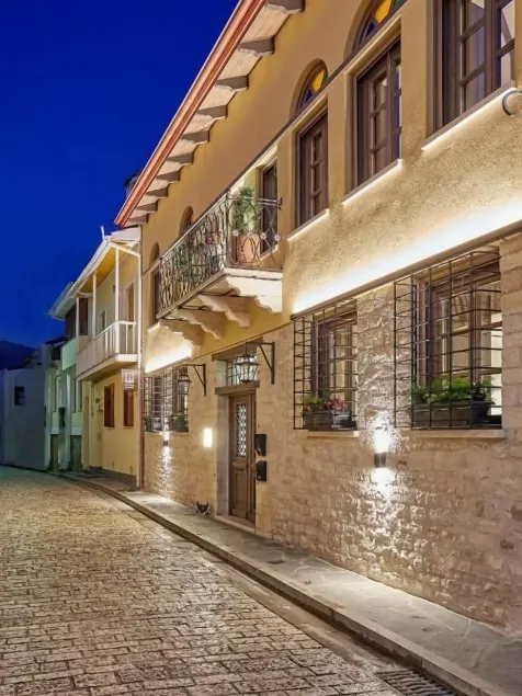 IALNA Boutique Hotel - Image 1