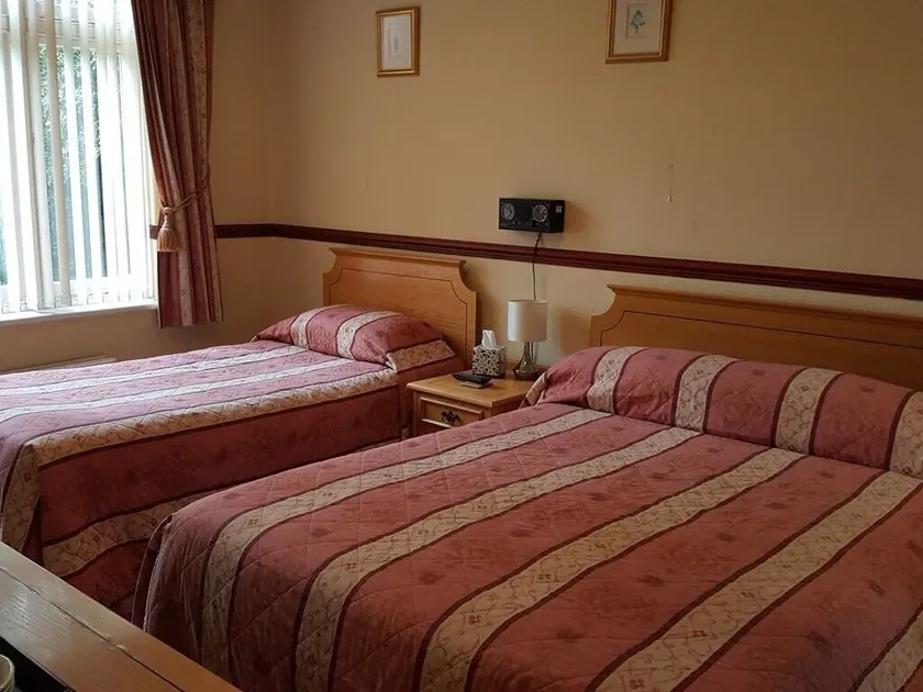 Nyton Hotel - Image 1