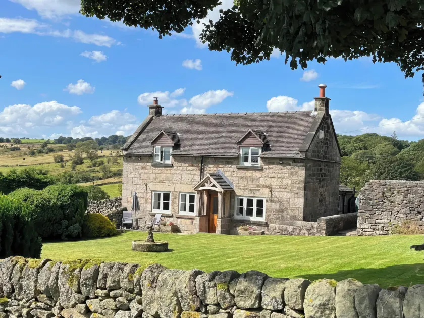 Sycamore Cottage - Image 1