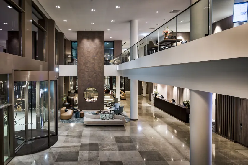 Van der Valk Hotel Tilburg - Image 1