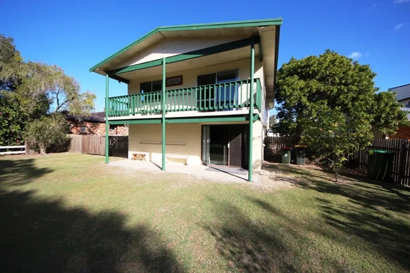 Sunseekers at Hat Head - 44 Bay Street - Image 1