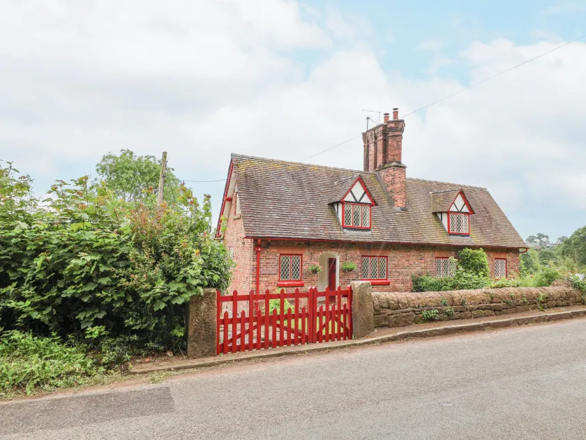 1 Fountain Cottages - Image 1