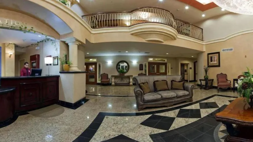 Holiday Inn Express Hotel & Suites El Centro by IHG - Lobby