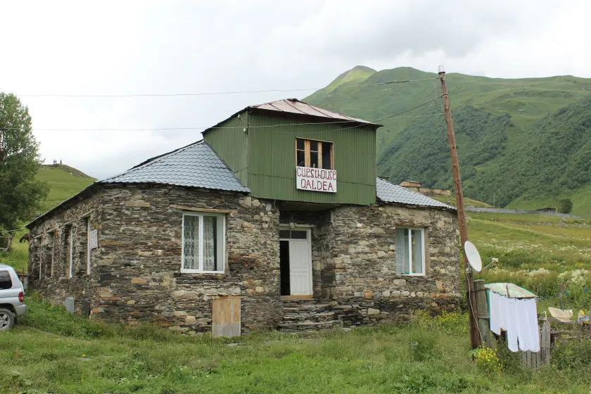 Guesthouse Qaldea - Image 1