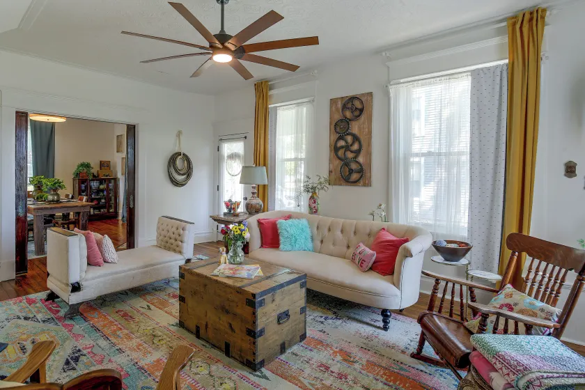 Shop, Dine, Explore Dtwn! Walkable Farmington Home - Image 1