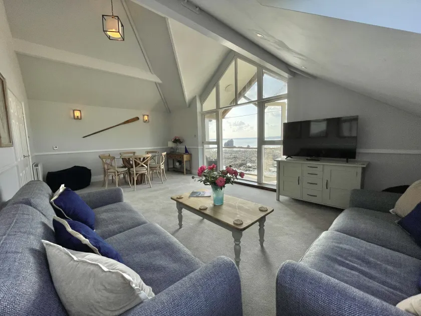 12 Thurlestone Rock - Image 1