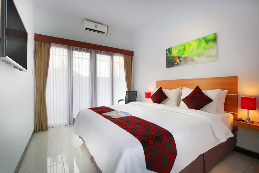 Valomia Guest House - Image 1