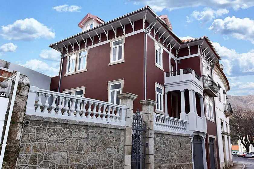 Casa com Historia - Image 1