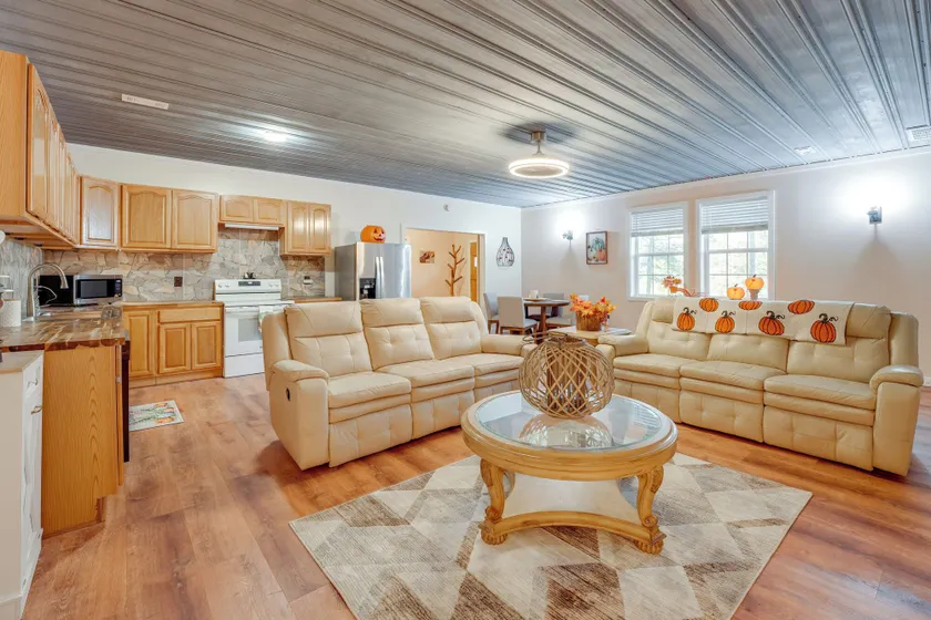Cozy Couples Escape w/ Patio in Northwest Georgia - Image 1