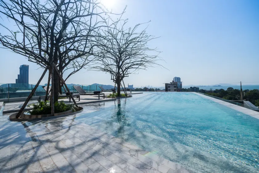 Arize Hotel Sri Racha - Image 1