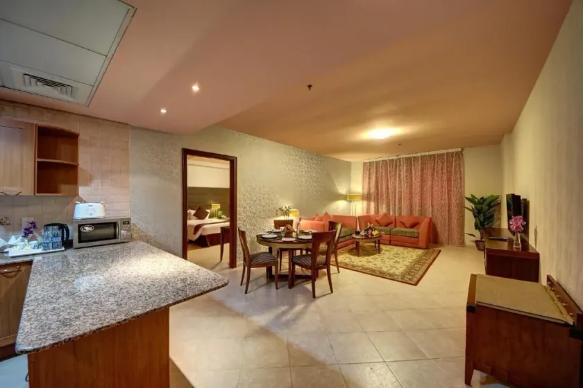Al Manar Grand Hotel Apartment - Image 1