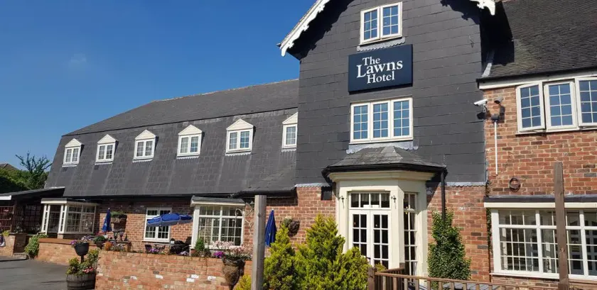 The Lawns Hotel - Image 1