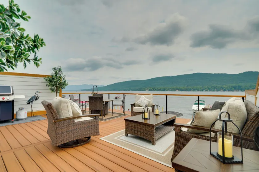 Brand-new Luxury Lakefront Condo - 2200 Sq Ft! - Image 1
