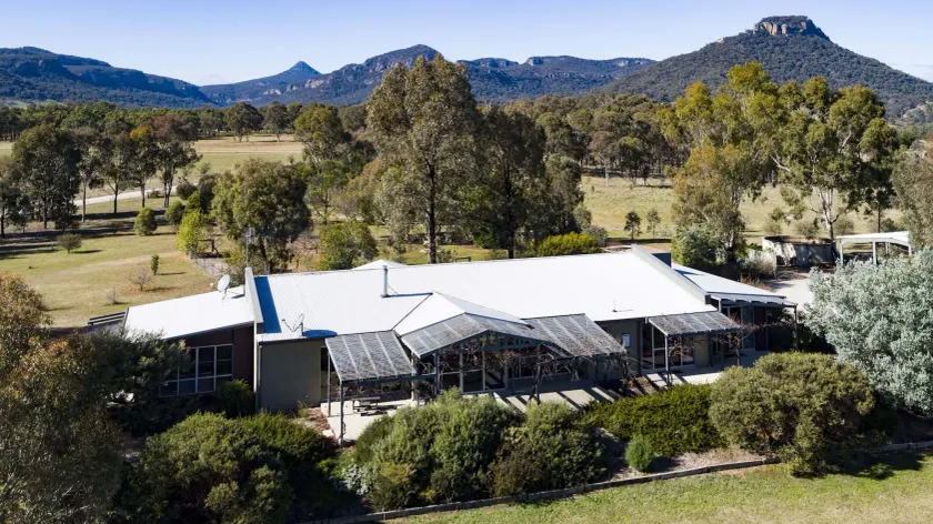 Belle Bois, Capertee Valley - Image 1