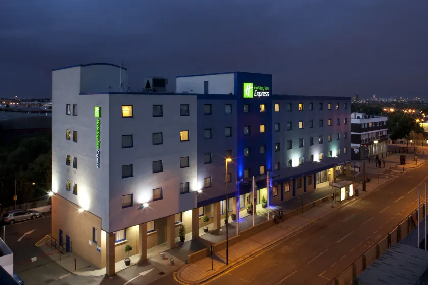 Holiday Inn Express London - Park Royal - Image 1