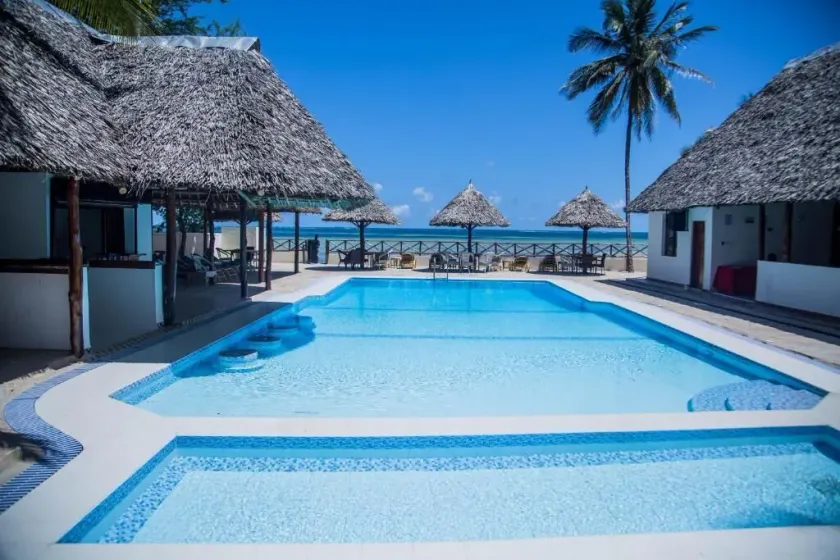 Sheratton Beach Villagio - Image 1