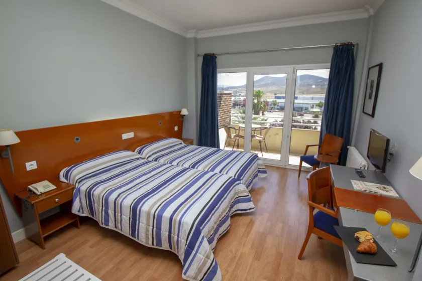 Hotel Azar - Image 1