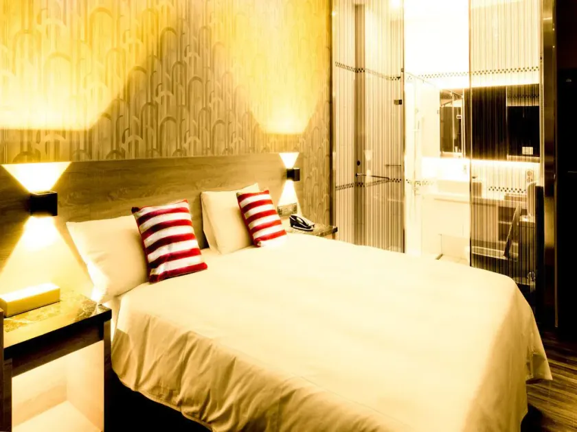 Yu Chun Hotel - Image 1