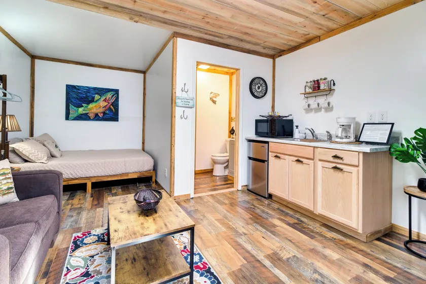 Norfork Studio by White River: Ideal for Fishing! - Image 1