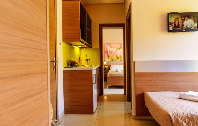 Relax Hotel - Image 1