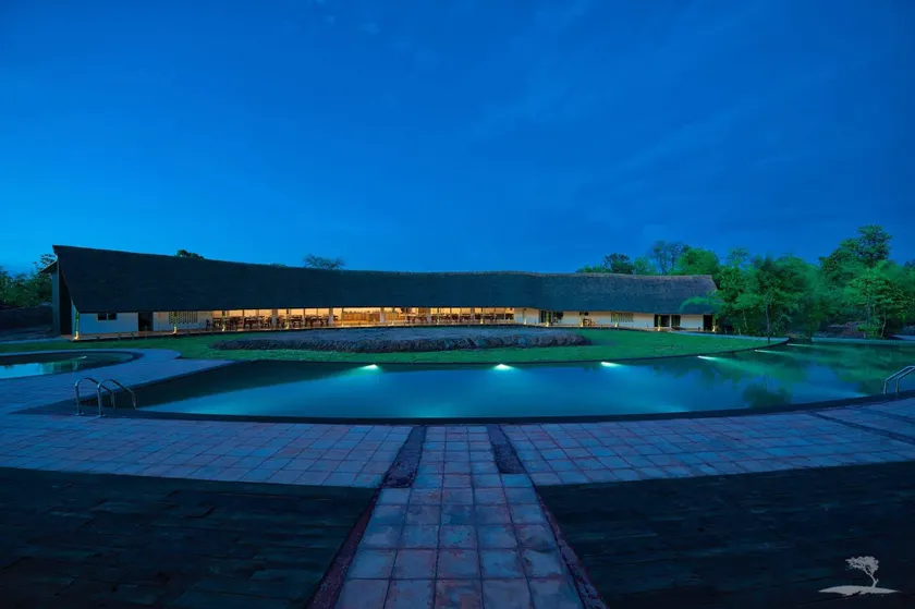Red Earth Tadoba - Image 1