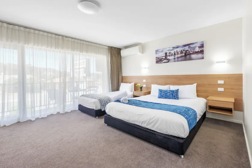 Rainbow Motel Queanbeyan - Image 1