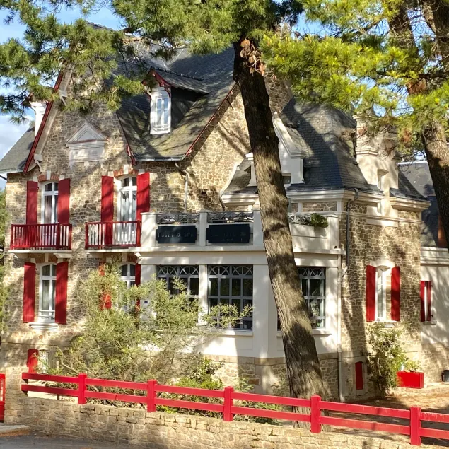 Hôtel Lutétia & Spa - Image 1