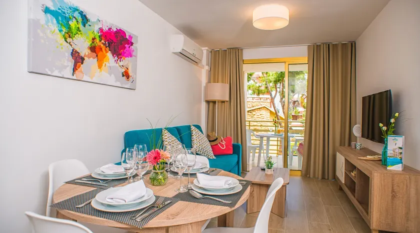 Ona Suites Salou - Image 1