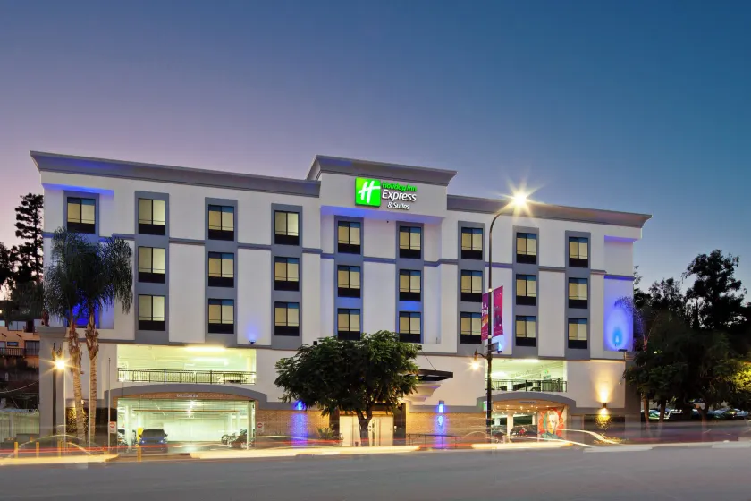 Holiday Inn Express Hollywood Walk of Fame by IHG - Image 1
