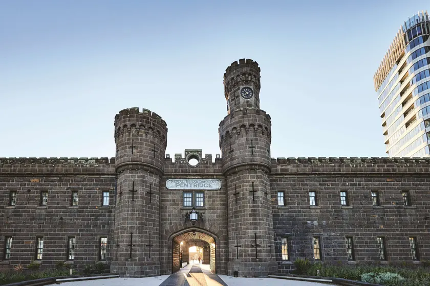 Adina Apartment Hotel Melbourne, Pentridge - Image 1
