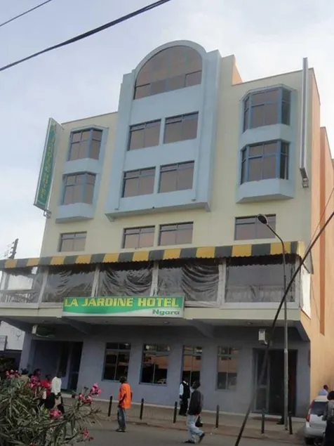 La Jardine Hotel - Image 1