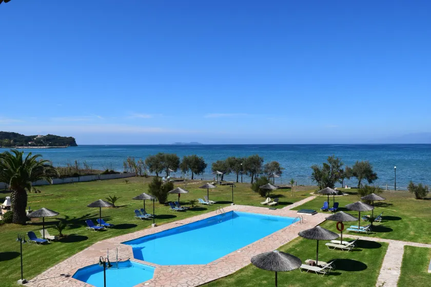 S&C Kosmos Beach Resort - Image 1