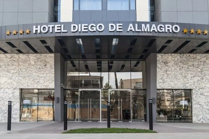 Hotel Diego de Almagro Providencia - Image 1
