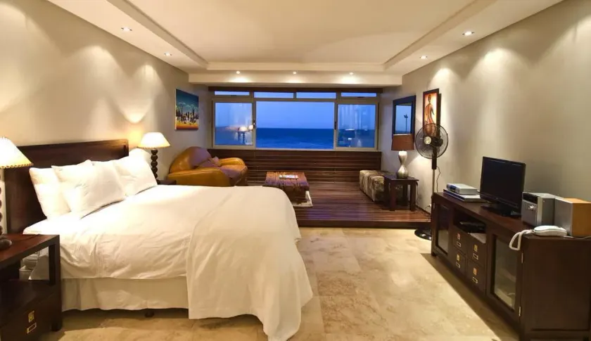 Bantry Beach Seaview Apartments - Image 1