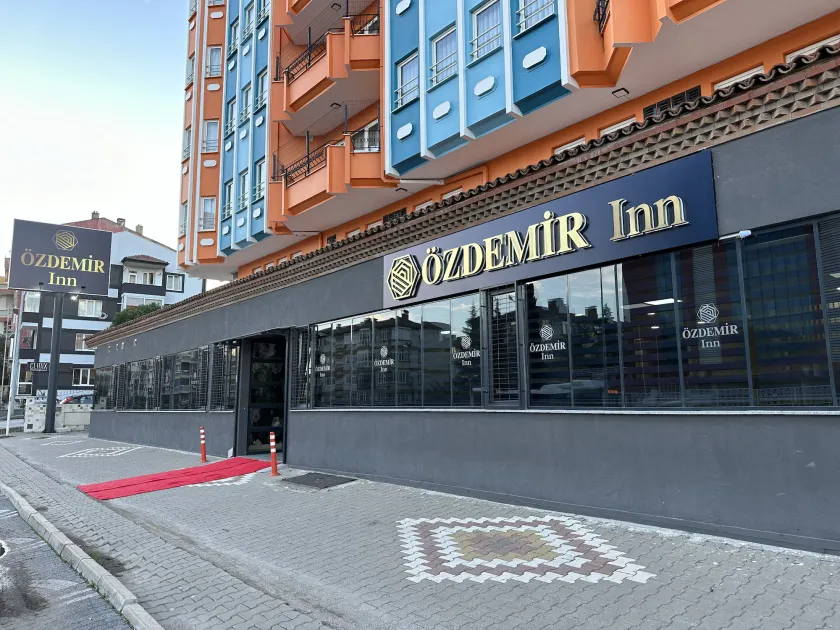 Özdemir Inn Otel - Image 1
