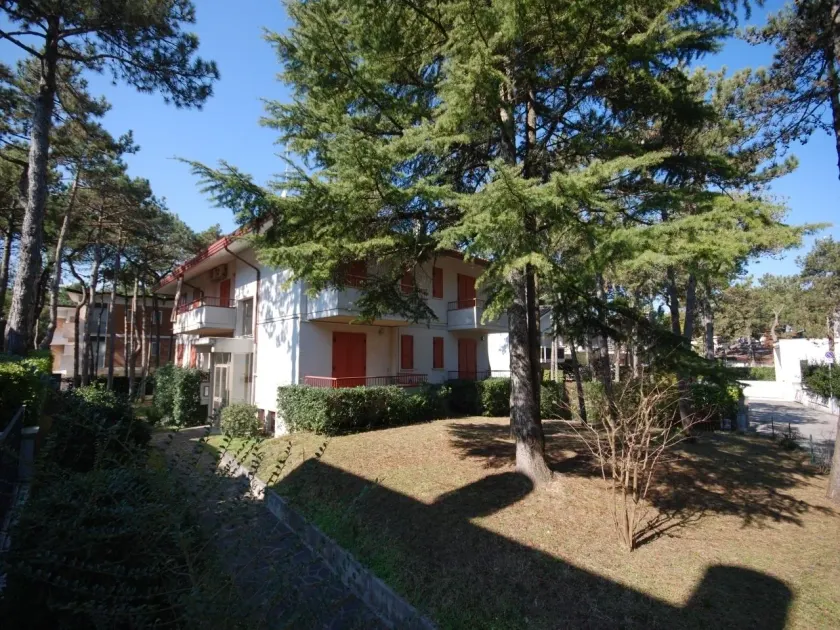 VILLAROSA - Image 1