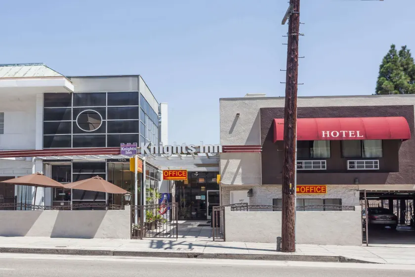 Knights Inn Los Angeles Central / Convention Center Area - Image 1
