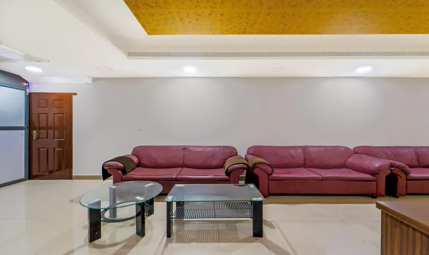 NVR RESIDENCY - Reception