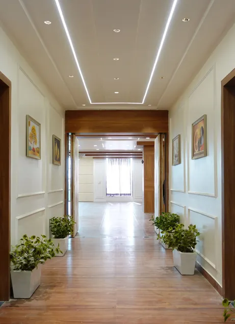 The Crown Leela - Ingresso interno