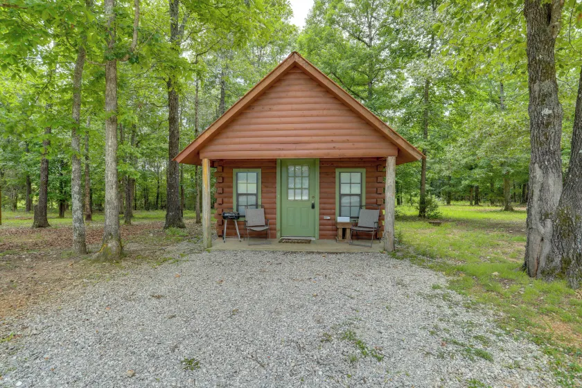 Near Trails! Ozark Mtn Hideaway w/ Fire Pit, Grill - Image 1