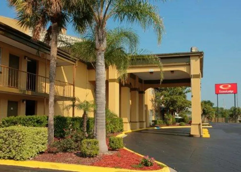 Econo Lodge Jacksonville South - Image 1
