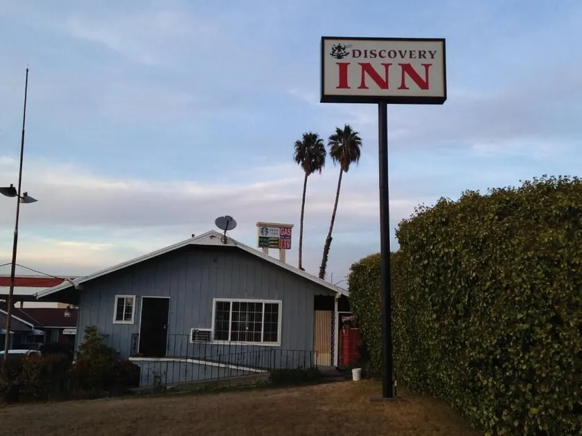 Discovery Inn Vallejo I 80 Near Napa CA - Image 1