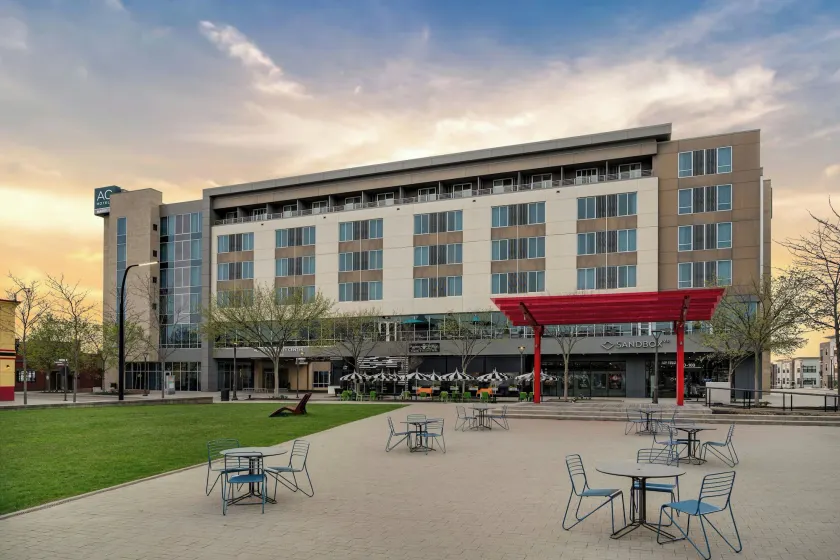 AC Hotel Cincinnati at Liberty Center - Image 1